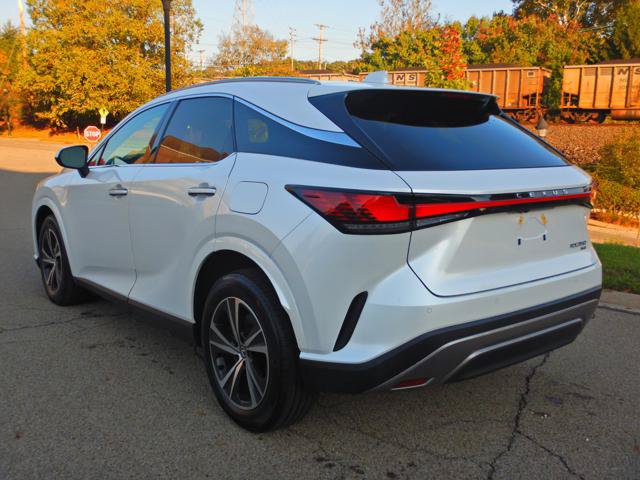 Used 2024 Lexus RX 350 Premium w/ Accessory Package (Z1) AWD/4WD image 6