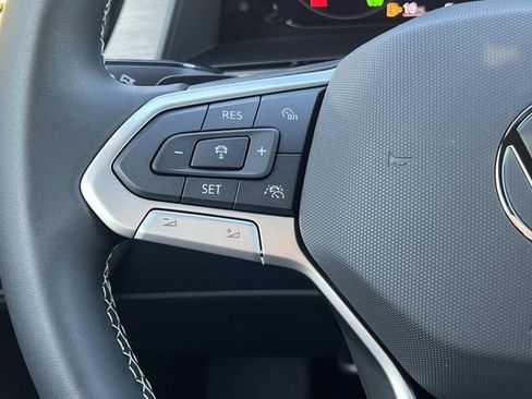 New 2026 Volkswagen Atlas Cross Sport SE image 15