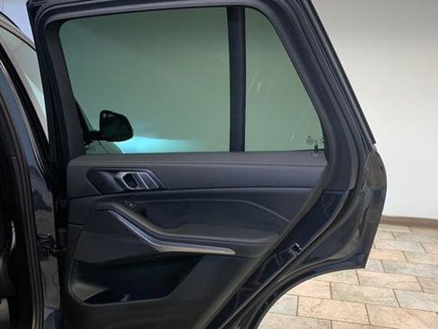 Used 2022 BMW X5 xDrive40i w/ M Sport Package image 66