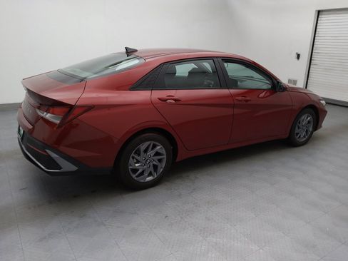 Used 2024 Hyundai Elantra SEL image 10