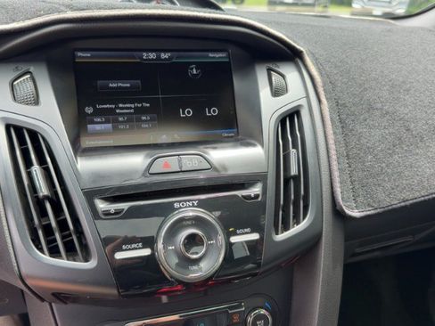 Used 2013 Ford Focus ST FWD image 18