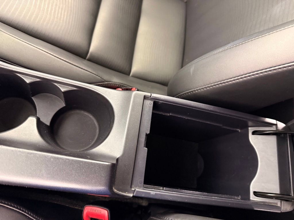 Used 2012 Lexus CT 200h Premium FWD image 26