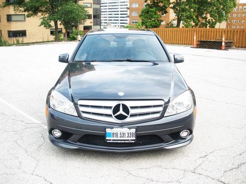 Used 2010 Mercedes-Benz C 300 4MATIC Sedan image 6