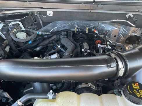 Used 2022 Lincoln Navigator Reserve AWD/4WD image 10