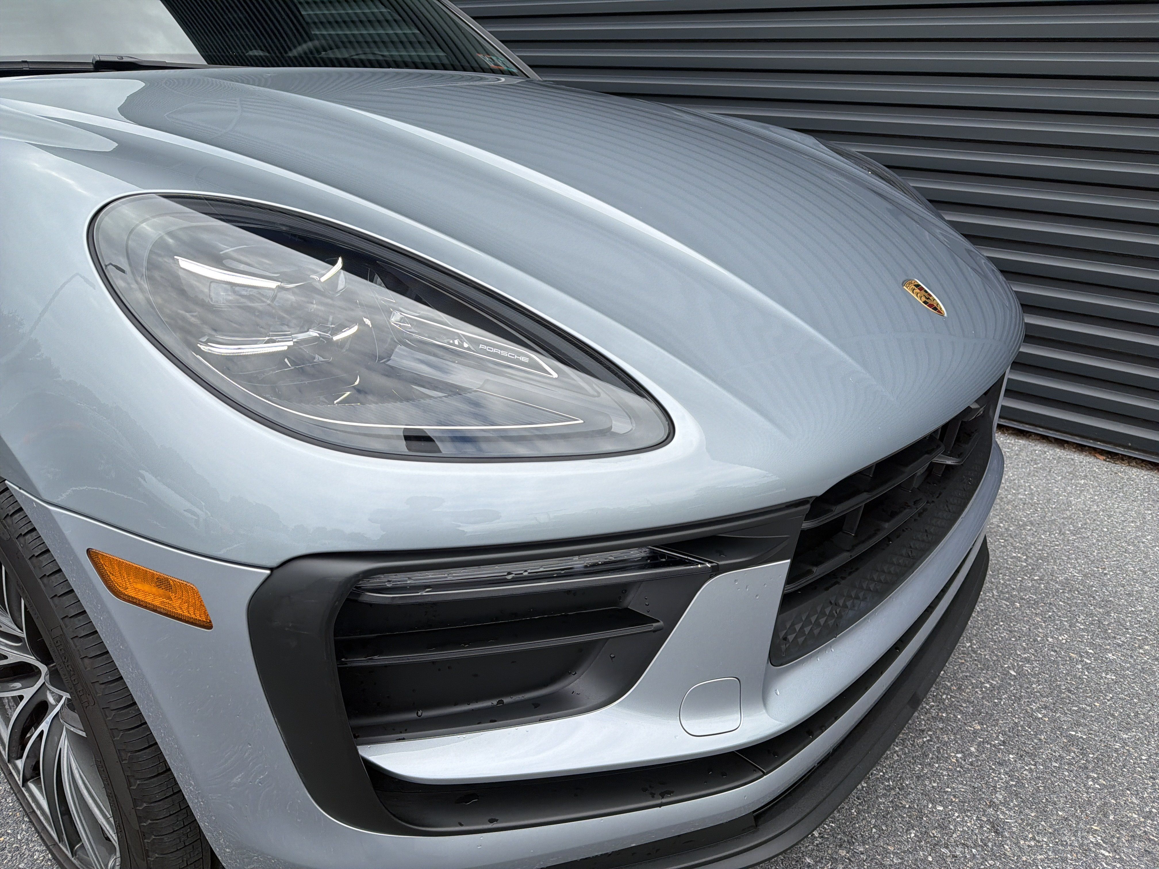 Certified 2026 Porsche Macan AWD/4WD image 10