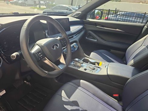 Certified 2026 INFINITI QX60 Sport w/ Dark Cargo Package AWD/4WD image 15