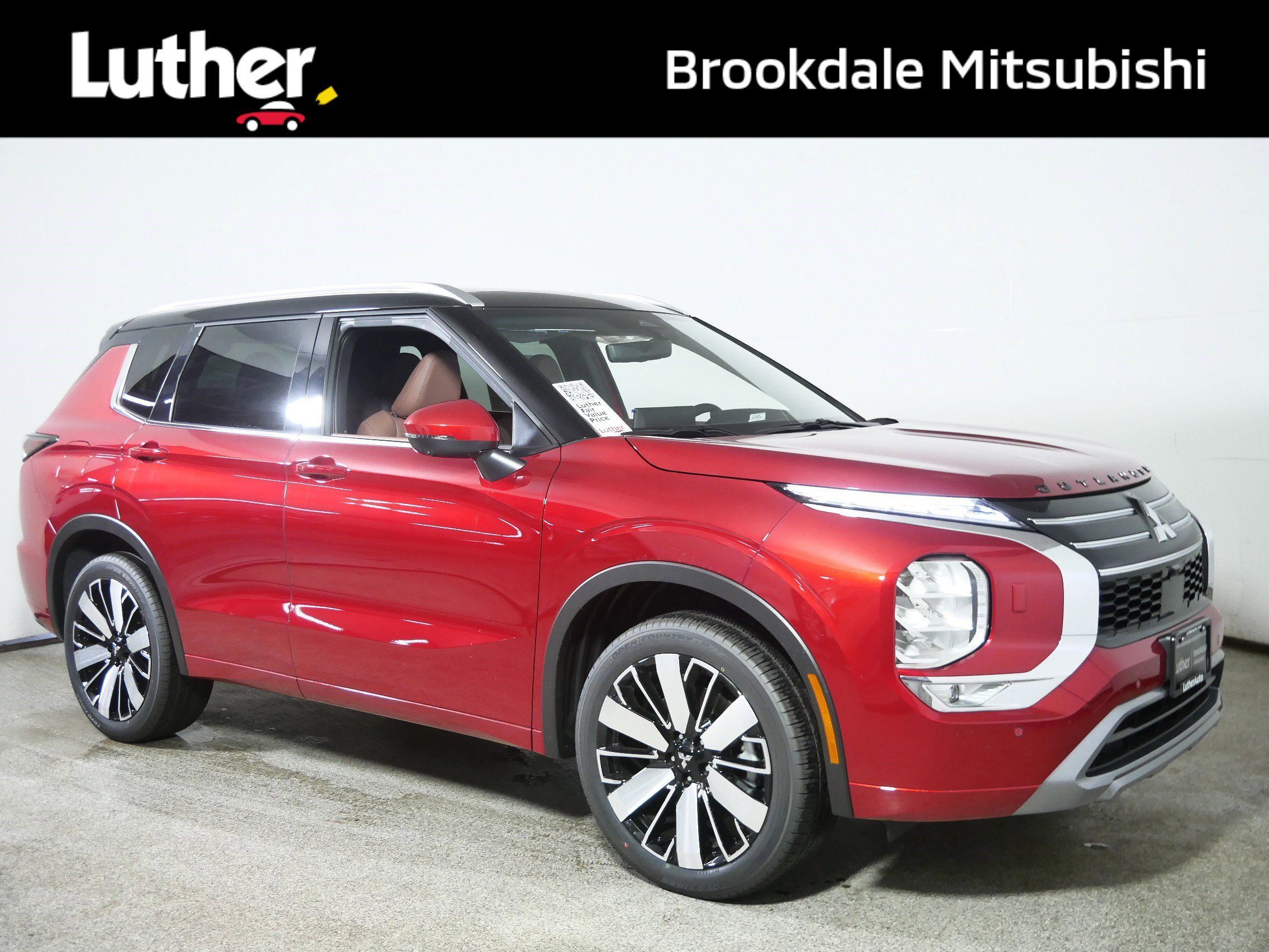 New 2025 Mitsubishi Outlander SEL AWD/4WD image 1