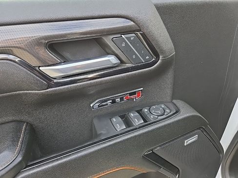 Used 2023 GMC Sierra 1500 AT4 w/ AT4 Preferred Package image 19
