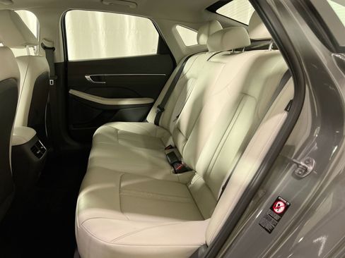 Used 2023 Hyundai Sonata Limited w/ Preferred Accessory Package image 26