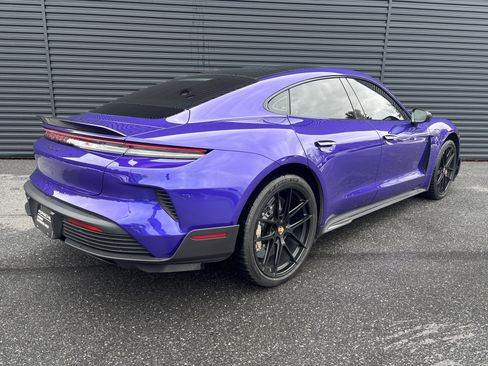 Certified 2025 Porsche Taycan Turbo GT image 5