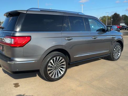Used 2021 Lincoln Navigator Reserve w/ Luxury Package image 9