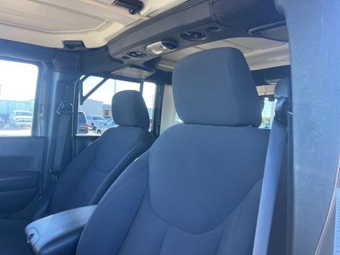 Used 2015 Jeep Wrangler Unlimited Sport w/ Quick Order Package 24S image 15