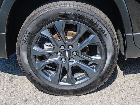 Used 2021 Chevrolet Traverse RS FWD image 8