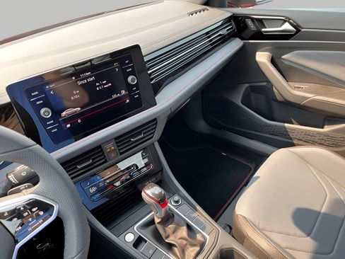 New 2025 Volkswagen Jetta GLI Autobahn image 16