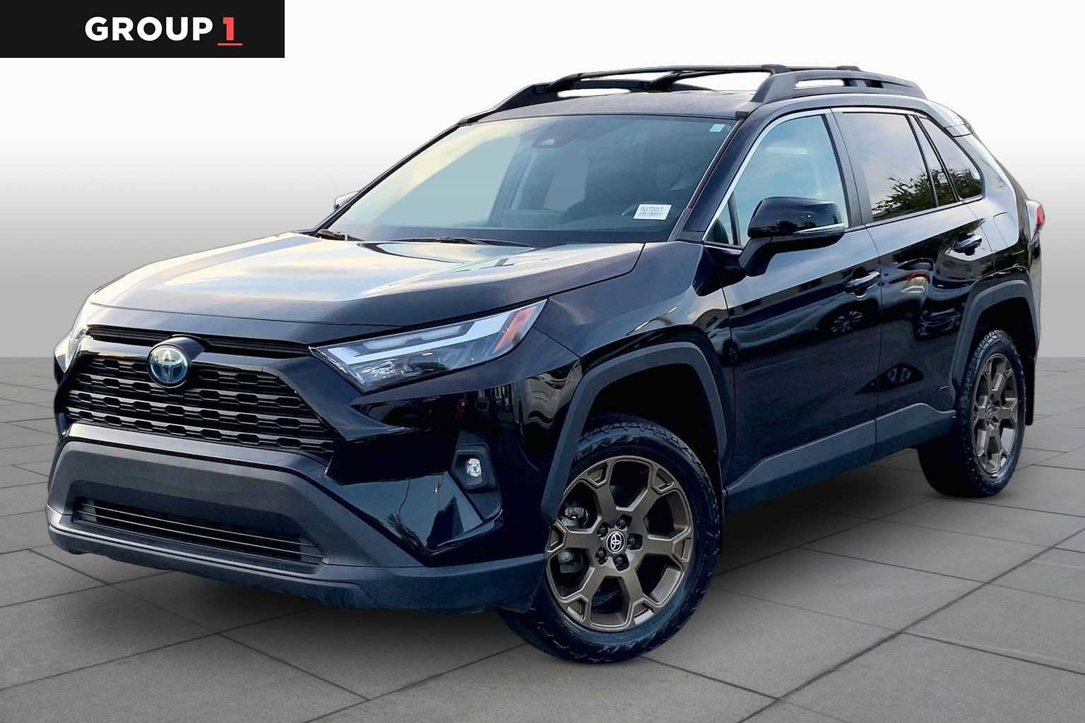 Used 2023 Toyota RAV4 AWD Hybrid image 1