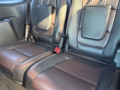 Used 2015 Ford Explorer Sport w/ Equipment Group 401A image 33