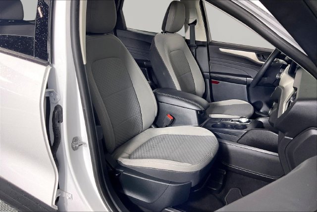 Used 2022 Ford Escape SE FWD image 24