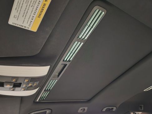 Used 2014 Mercedes-Benz E 350 4MATIC Luxury Wagon image 46