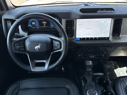 Certified 2025 Ford Bronco Outer Banks AWD/4WD image 23