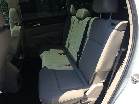 Used 2019 Volkswagen Atlas SEL AWD/4WD image 35