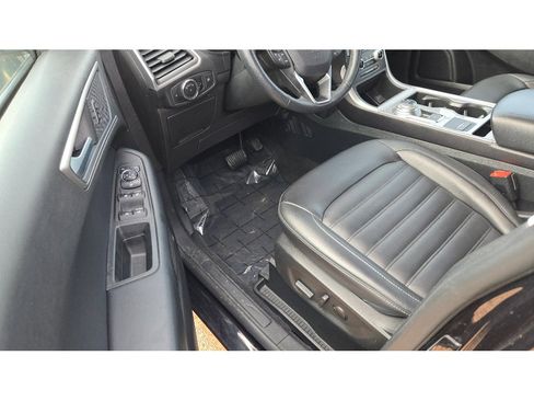 Used 2024 Ford Edge SEL AWD/4WD image 21