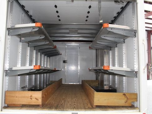 Used 2022 Ford E-450 and Econoline 450 Super Duty RWD image 10