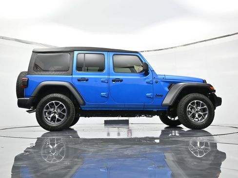 New 2026 Jeep Wrangler Unlimited Sport image 29
