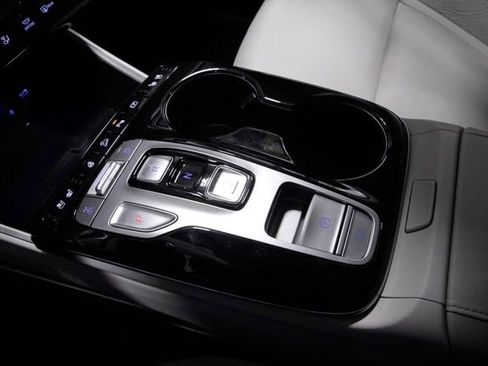 Used 2022 Hyundai Tucson Limited w/ Cargo Package image 28