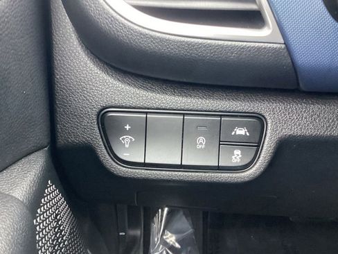 Used 2023 Kia Seltos S image 26