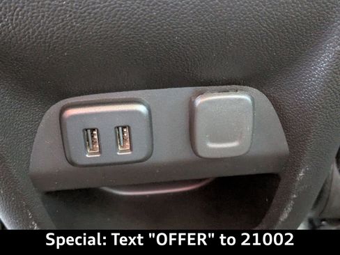 Used 2018 GMC Canyon SLE w/ SLE Convenience Package image 15