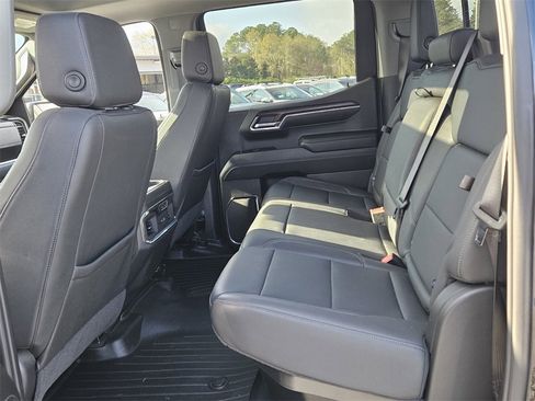 Certified 2024 GMC Sierra 1500 SLT w/ SLT Premium Plus Package image 4