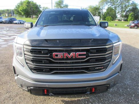 New 2026 GMC Sierra 1500 AT4 w/ AT4 Premium Package AWD/4WD image 12