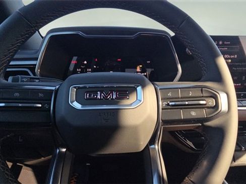 New 2026 GMC Canyon AT4 image 11