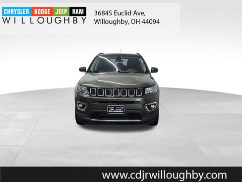 Used 2019 Jeep Compass Limited AWD/4WD image 2
