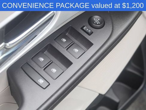 Used 2016 Chevrolet Equinox LT w/ Convenience Package FWD image 4