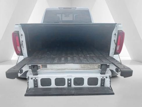 Used 2023 GMC Sierra 1500 AT4 w/ AT4 Premium Package AWD/4WD image 31