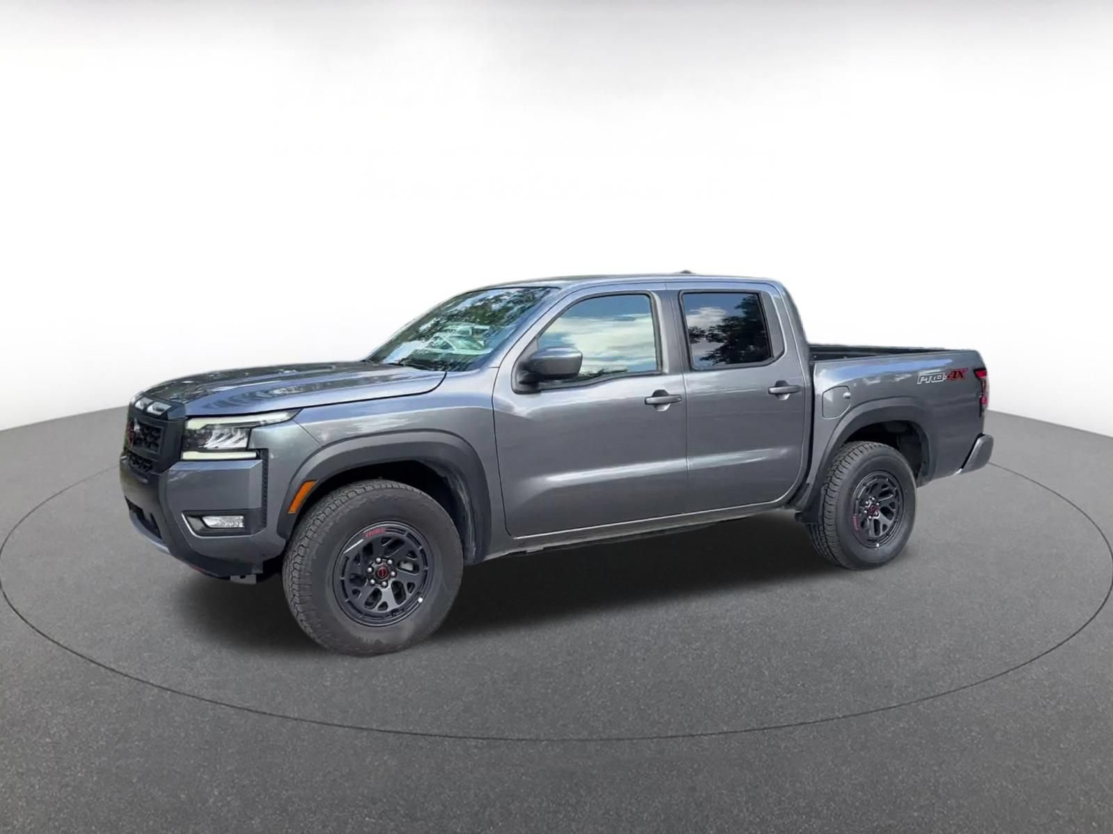 Used 2026 Nissan Frontier PRO-4X AWD/4WD image 7