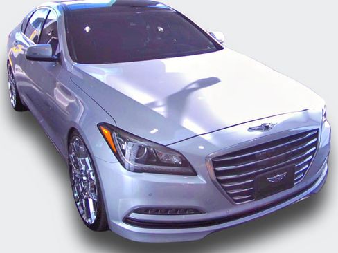 Used 2017 Genesis G80 3.8 w/ Option Group 02 RWD image 2