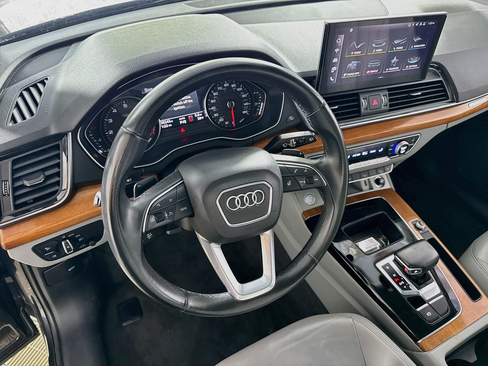 Used 2021 Audi Q5 2.0T Premium w/ Convenience Package AWD/4WD image 23