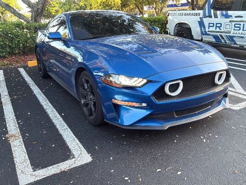 Used 2018 Ford Mustang GT w/ Black Accent Package RWD image 1