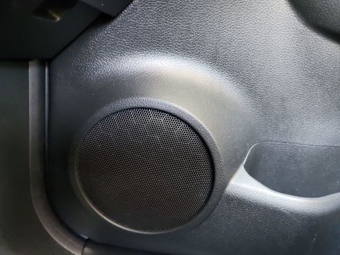 Used 2022 Nissan Rogue Sport SV w/ Technology Package image 21