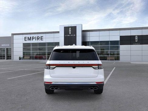 New 2026 Lincoln Aviator AWD image 5