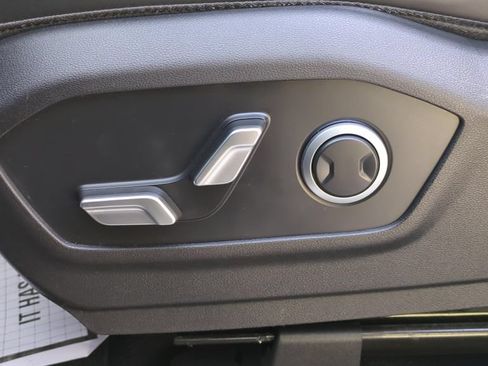 Used 2024 Hyundai Santa Fe SEL FWD image 16