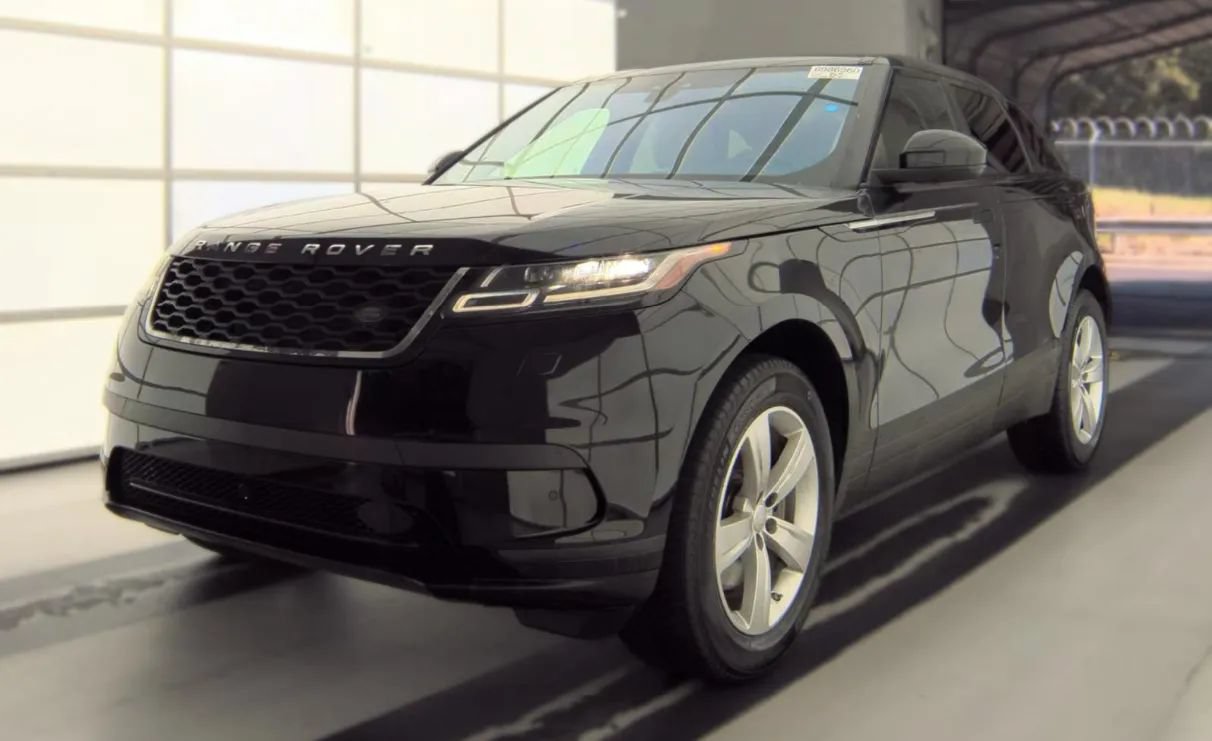 Used 2020 Land Rover Range Rover Velar S AWD/4WD image 1