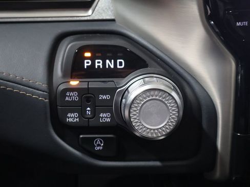 Used 2025 RAM 1500 Tungsten image 30