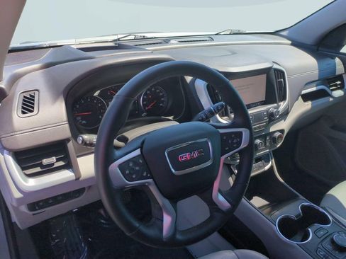 Used 2023 GMC Terrain SLT w/ Tech Package AWD/4WD image 13