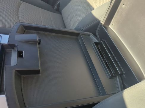 Used 2012 RAM 1500 Big Horn image 30