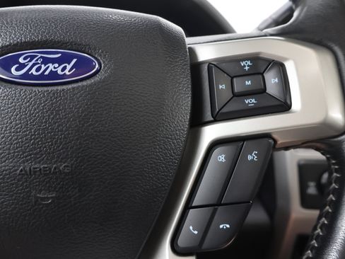 Used 2021 Ford F250 Lariat AWD/4WD image 16