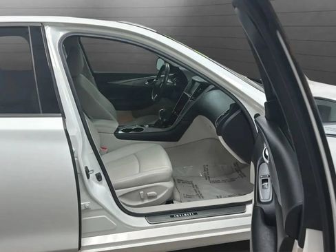 Used 2015 INFINITI Q50 RWD image 22