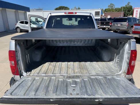 Used 2014 Chevrolet Silverado 2500 LT w/ Interior Plus Package AWD/4WD image 11